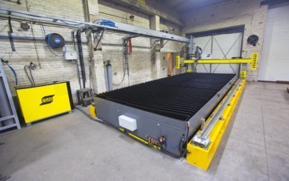 A plasma cutting machine