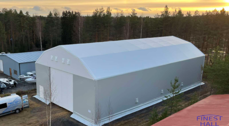 Finest-Hall Factory OÜ toodetud ja paigaldatud PVC hall mõõtudega 15x31,5m, kõrgusega 6 meetrit  Oyj-le.