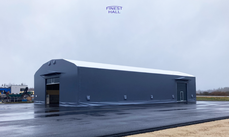 Finest-Hall Factory OÜ toodetud ja paigaldatud PVC hall mõõtudega 18x36m, kõrgusega 6,1 meetrit Verston Eesti OÜ-le.