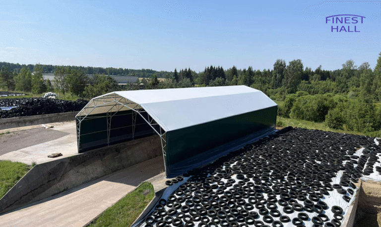 Finest-Hall Factory OÜ toodetud ja paigaldatud PVC hall mõõtudega 20x51m, kõrgusega 7 meetrit Männiku Piim OÜ-le.