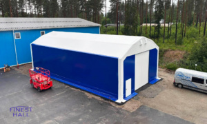 Finest-Hall Factory OÜ:n valmistama ja asentama pressuhalli, jonka mitat ovat 10 × 21 m ja korkeus 5 metriä, PP Maalaus Oy:lle.